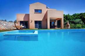 Red Roses Villa in Litsarda Chania